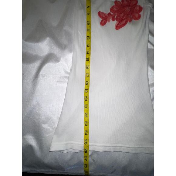 Old Navy Tank with Flower‎ Embellishment - Size S - Picture 6 of 6